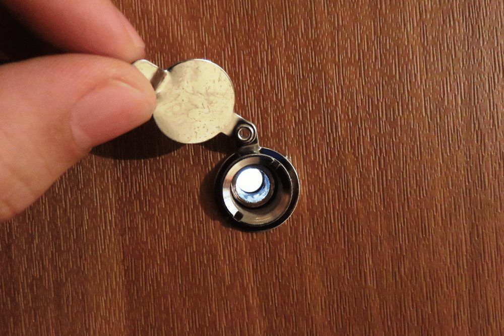 Installing a Peephole Installing a Peephole