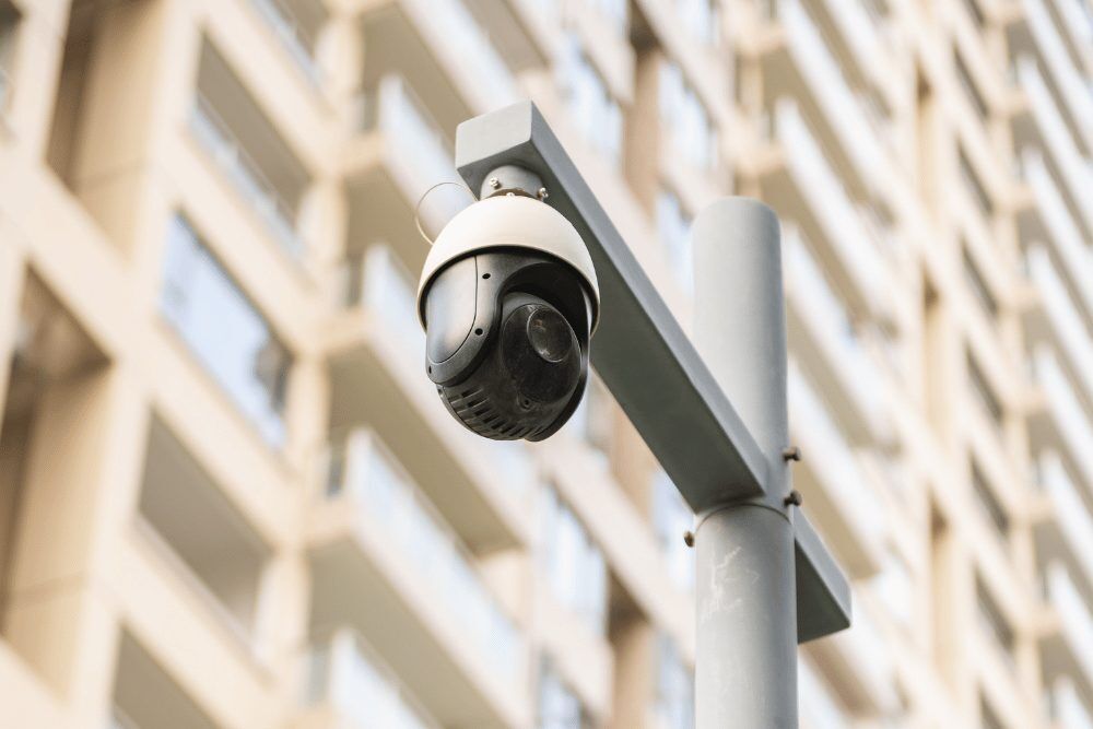 The Role of Video Surveillance in Apartment Complex Security The Role of Video Surveillance in Apartment Complex Security